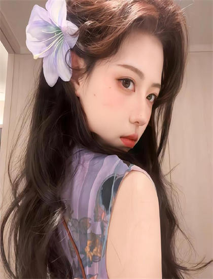 私密浏览器视频免费观看_呼吸过度免费观看未增删带翻译_变性高中老师戴巨胸教课被喷
